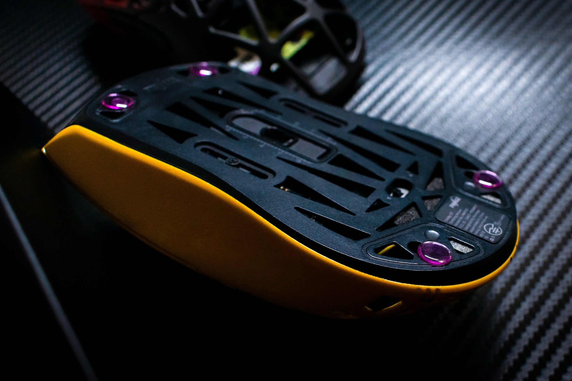 Pwnage Sapphire Glide Dot Skates - Image 6